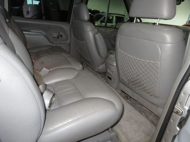 1999 GMC Suburban SUBUBAN 4X4 2500 CLEAN VERY LOW MILES 454 MOTOR WOW FACTOR - 22806209 - 29