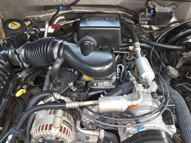 1999 GMC Yukon SLE - 1 OWNER - ZERO RUST - CLEAN CARFAX - 23094466 - 99