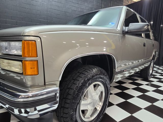 1999 GMC Yukon SLE - 1 OWNER - ZERO RUST - CLEAN CARFAX - 23094466 - 24