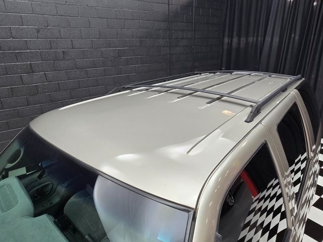 1999 GMC Yukon SLE - 1 OWNER - ZERO RUST - CLEAN CARFAX - 23094466 - 27