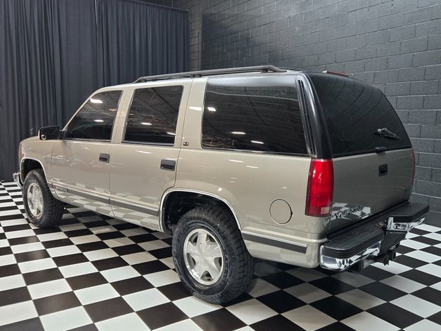 1999 GMC Yukon SLE - 1 OWNER - ZERO RUST - CLEAN CARFAX - 23094466 - 2