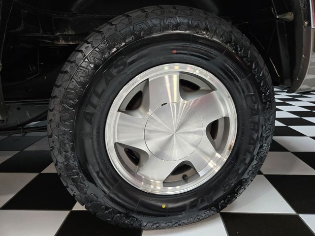 1999 GMC Yukon SLE - 1 OWNER - ZERO RUST - CLEAN CARFAX - 23094466 - 40