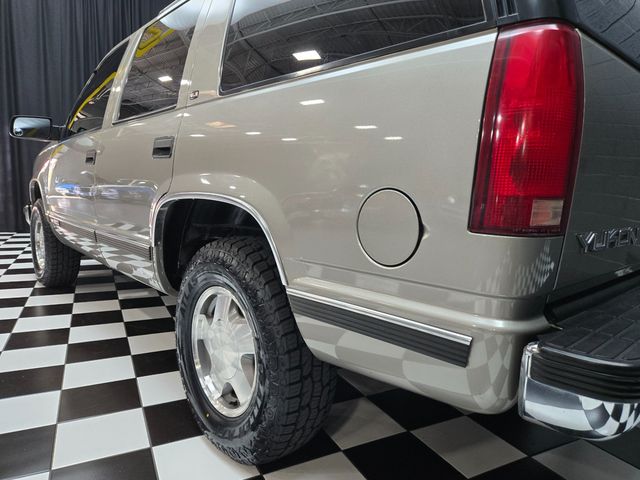 1999 GMC Yukon SLE - 1 OWNER - ZERO RUST - CLEAN CARFAX - 23094466 - 46