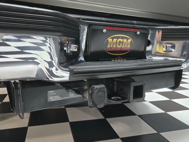 1999 GMC Yukon SLE - 1 OWNER - ZERO RUST - CLEAN CARFAX - 23094466 - 57