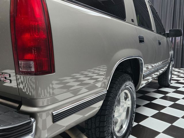 1999 GMC Yukon SLE - 1 OWNER - ZERO RUST - CLEAN CARFAX - 23094466 - 63