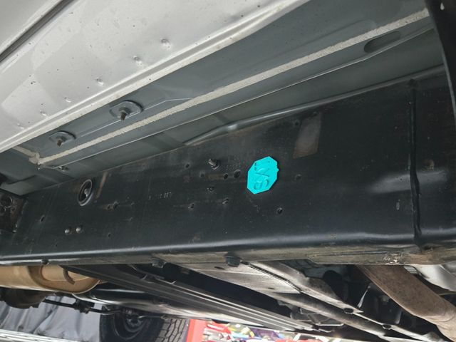 1999 GMC Yukon SLE - 1 OWNER - ZERO RUST - CLEAN CARFAX - 23094466 - 76