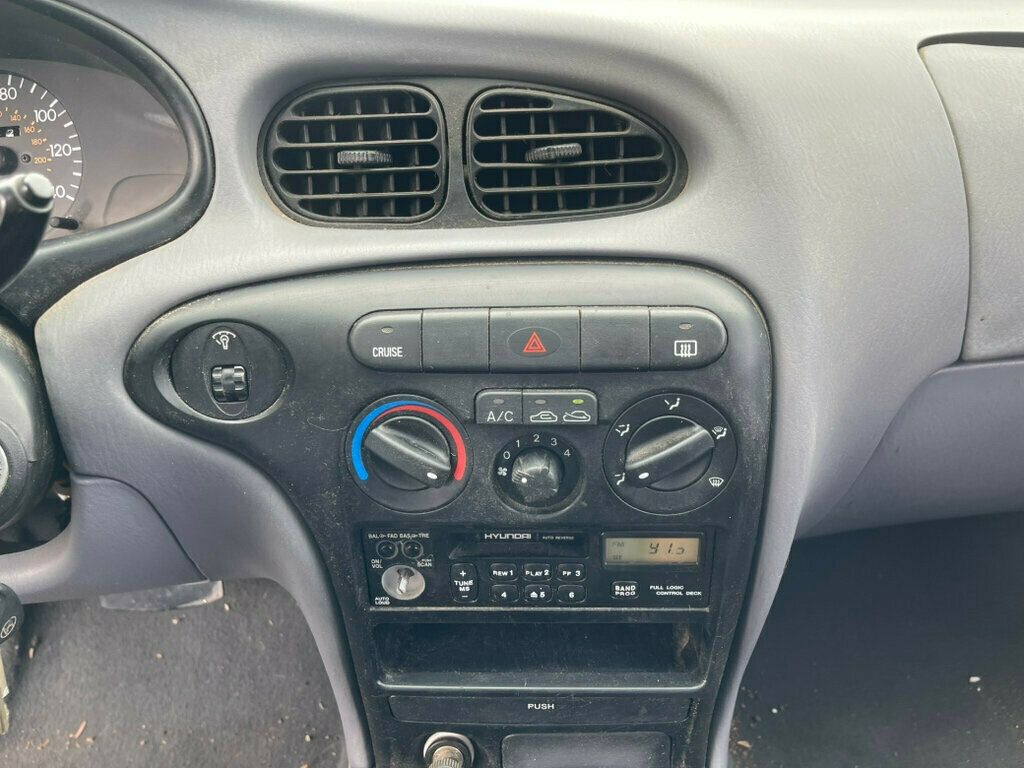1999 Hyundai Elantra GL - 22829058 - 13
