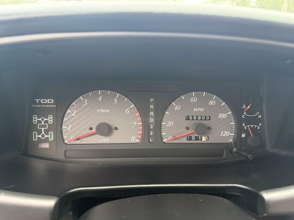 1999 Isuzu VehiCROSS 2dr 4WD - 23086205 - 11