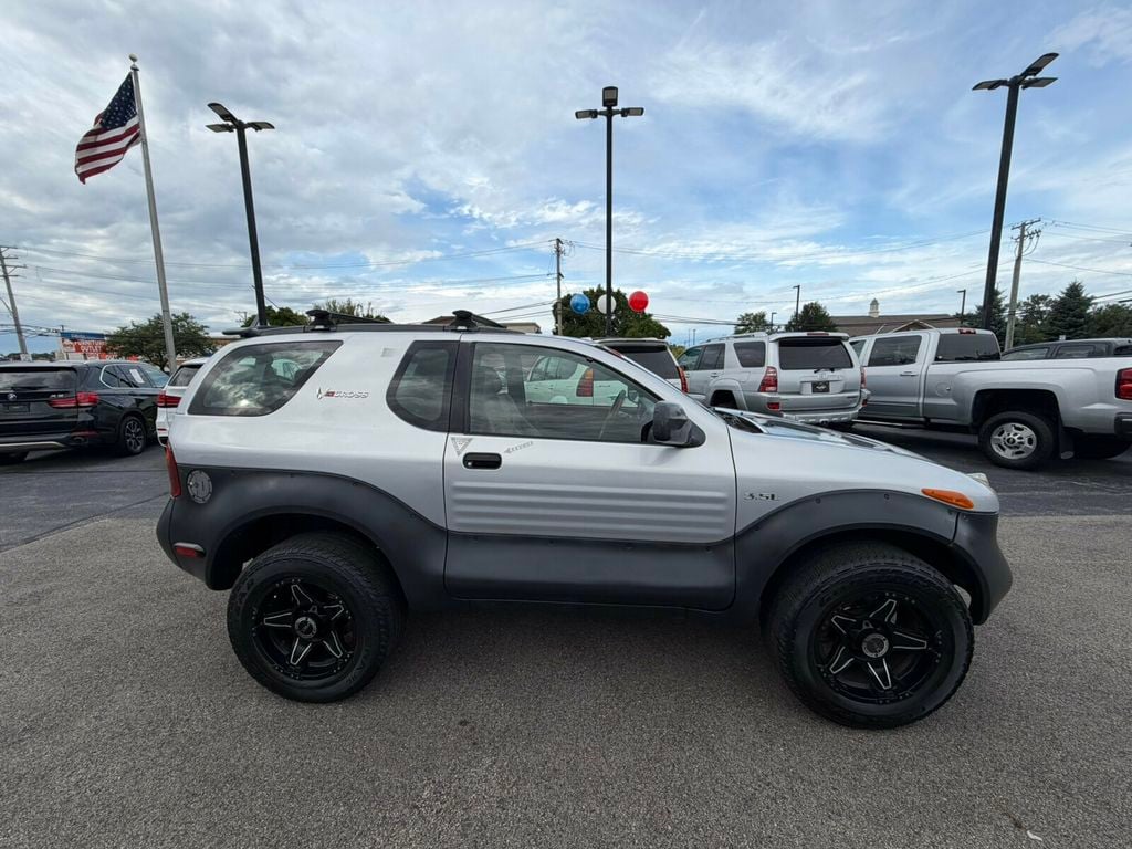 1999 Isuzu VehiCROSS 2dr 4WD - 23086205 - 3