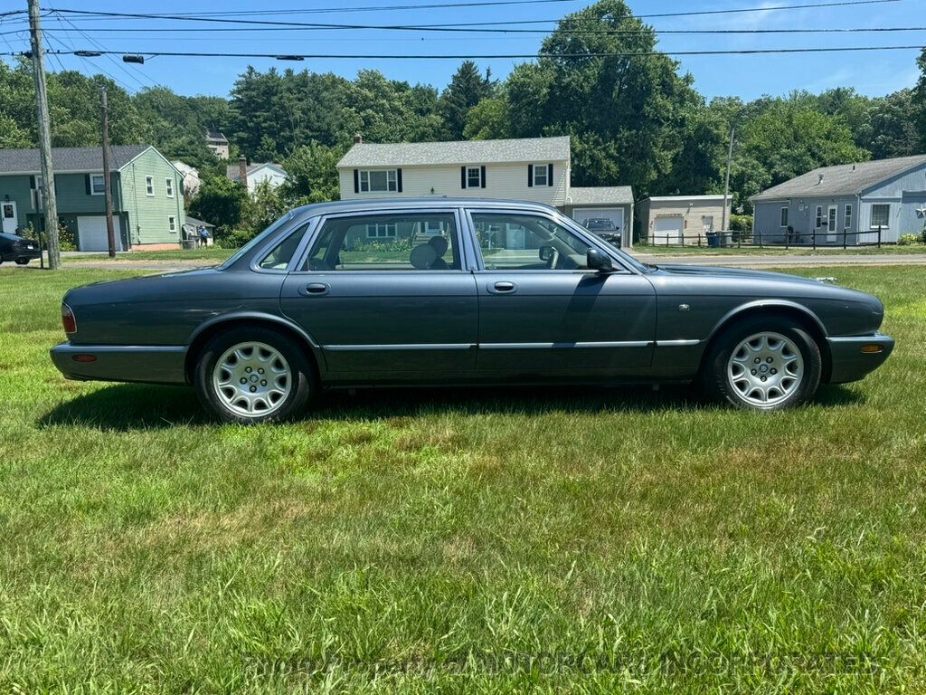 1999 Jaguar XJ ONLY 44K MILES! WOW! WHAT A FIND!!  - 22897110 - 19