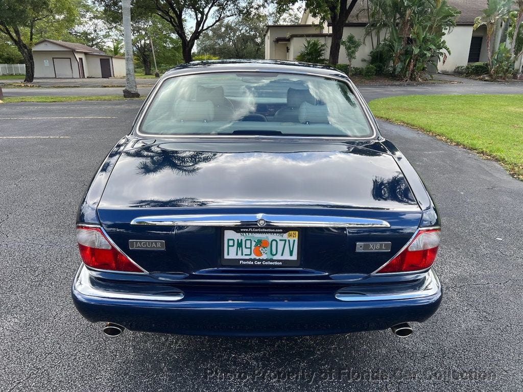 1999 Jaguar XJ XJ8L Long Wheelbase Sedan - 22641156 - 13