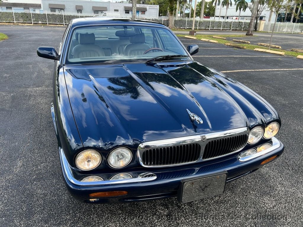 1999 Jaguar XJ XJ8L Long Wheelbase Sedan - 22641156 - 14