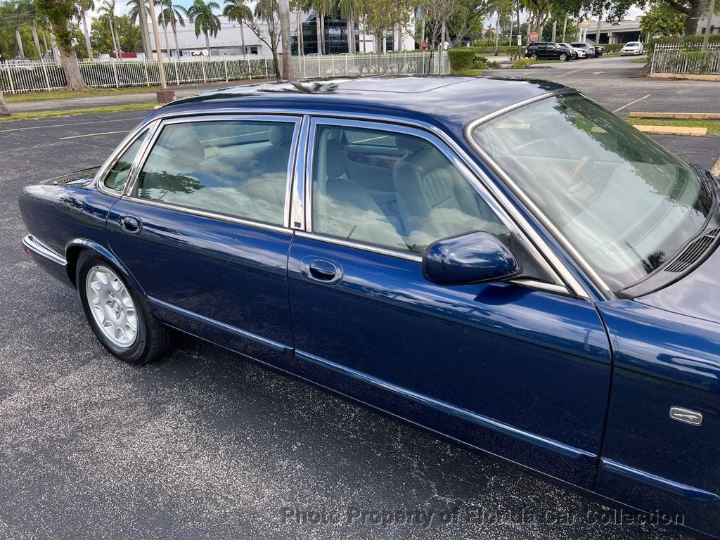 1999 Jaguar XJ XJ8L Long Wheelbase Sedan - 22641156 - 20