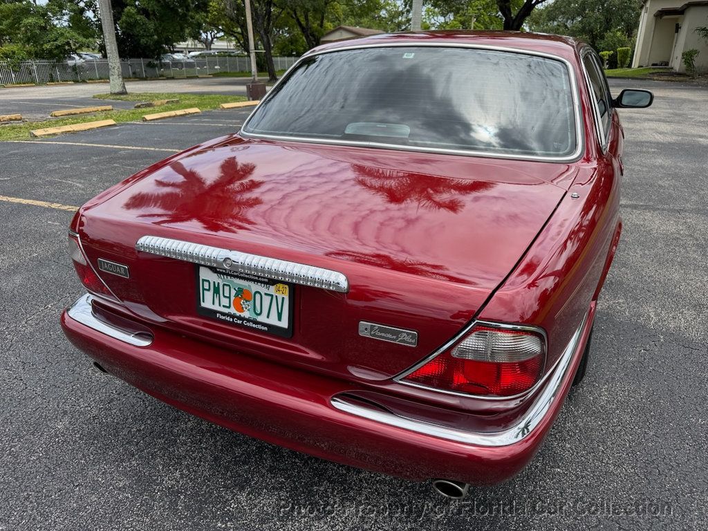 1999 Jaguar XJ XJ Vanden Plas - 23039111 - 17