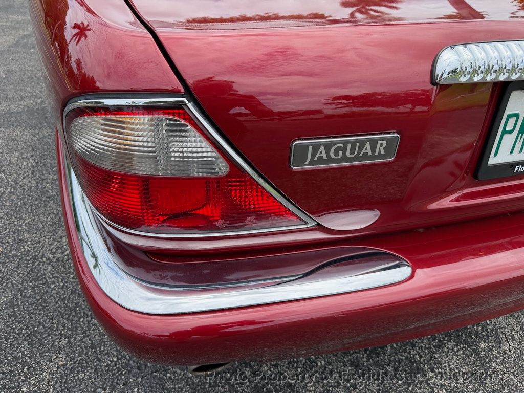 1999 Jaguar XJ XJ Vanden Plas - 23039111 - 32
