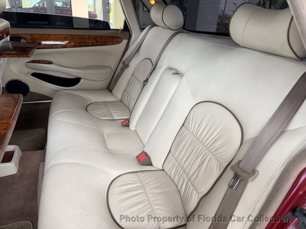 1999 Jaguar XJ XJ Vanden Plas - 23039111 - 47