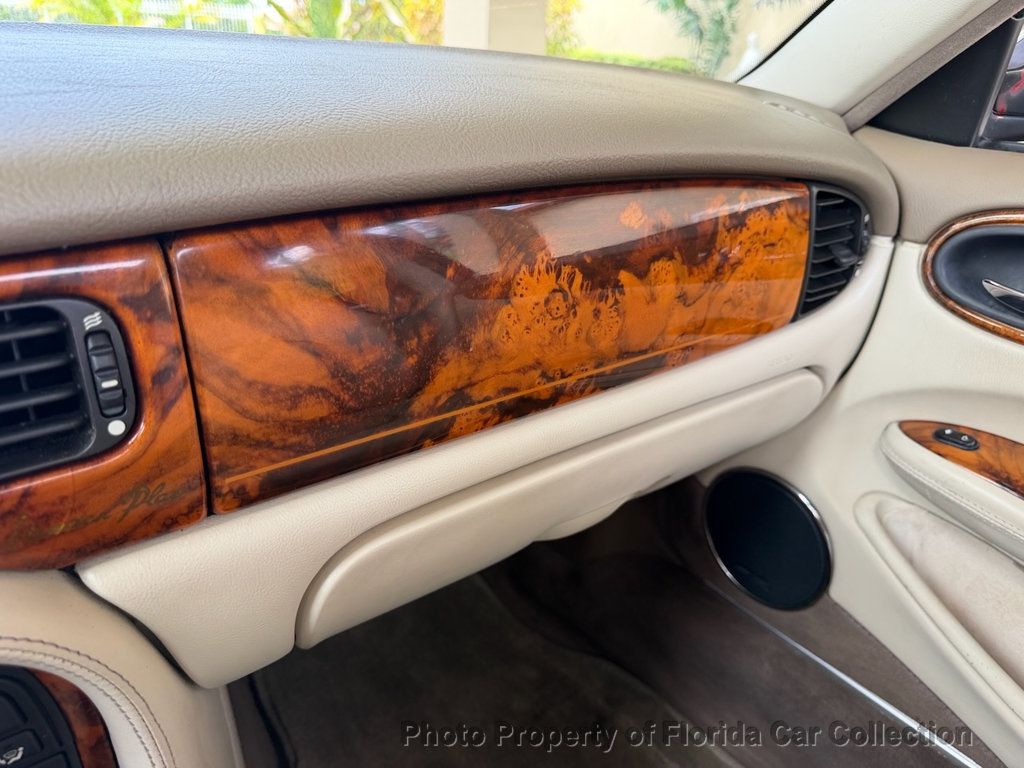 1999 Jaguar XJ XJ Vanden Plas - 23039111 - 55