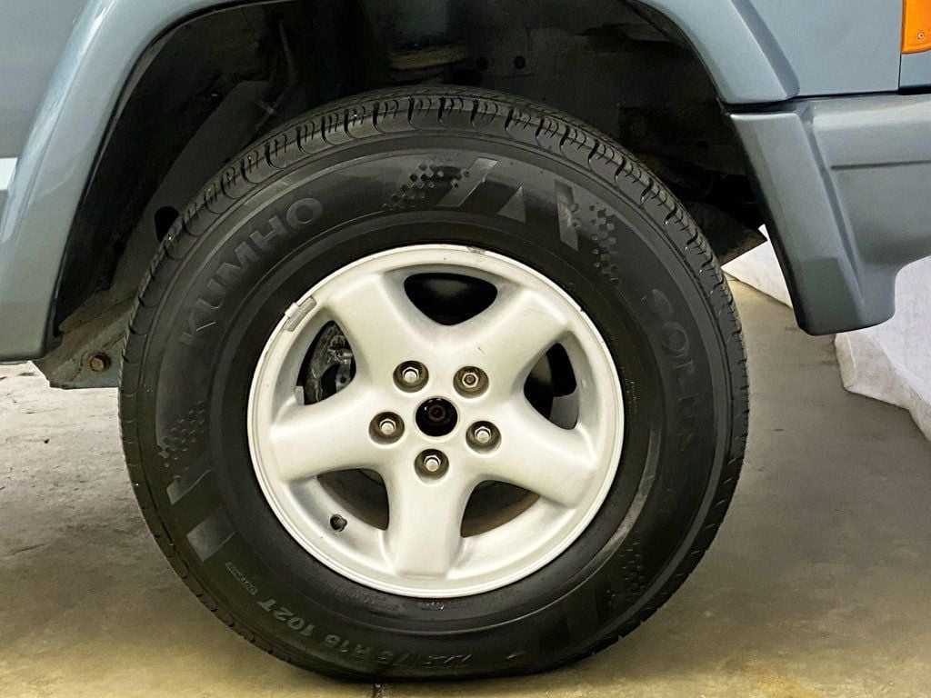 1999 Jeep Cherokee 4dr Classic 4WD - 22920328 - 17