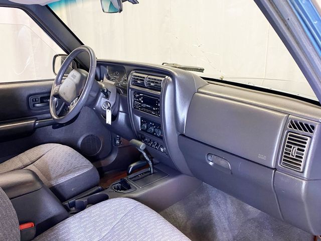 1999 Jeep Cherokee 4dr Classic 4WD - 22920328 - 19