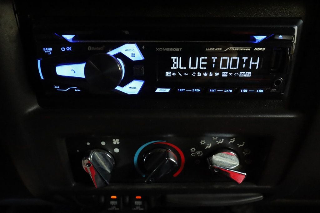 1999 Jeep Wrangler 2dr Sport - 22936213 - 41