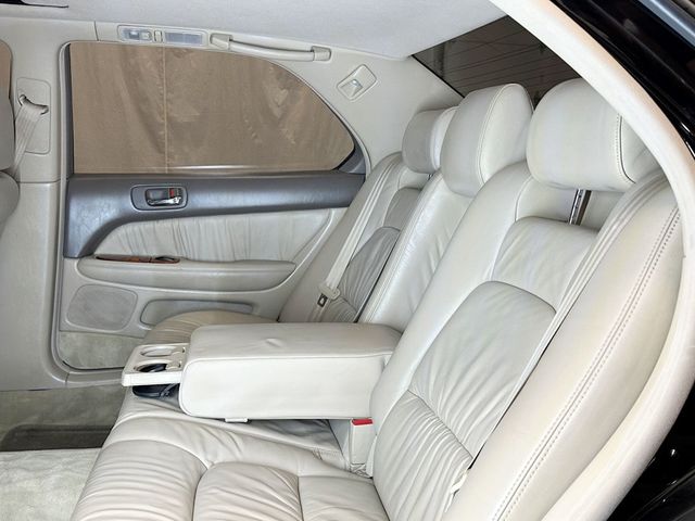 1999 Lexus LS 400 Luxury Sdn 4dr Sedan - 23042810 - 37