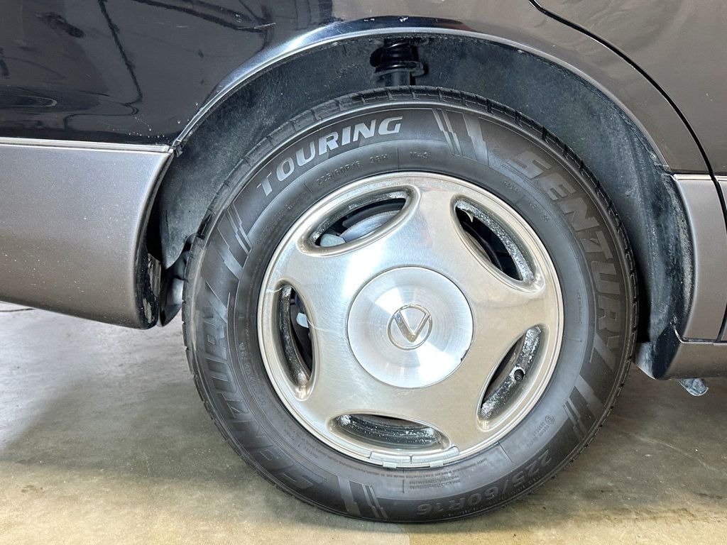1999 Lexus LS 400 Luxury Sdn 4dr Sedan - 23042810 - 41