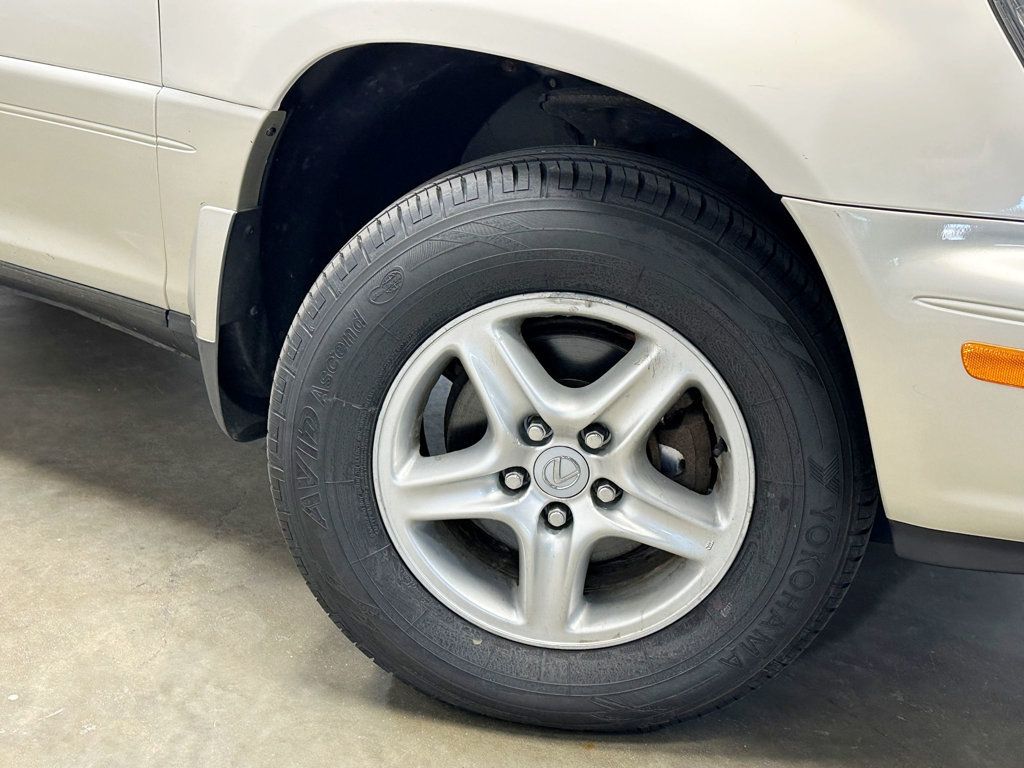 1999 Lexus RX 300 Luxury SUV 4dr SUV 4WD - 23071031 - 11