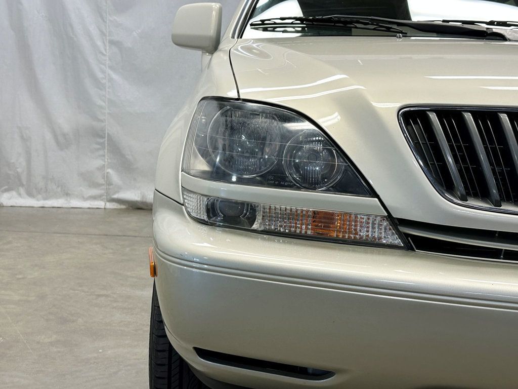 1999 Lexus RX 300 Luxury SUV 4dr SUV 4WD - 23071031 - 5