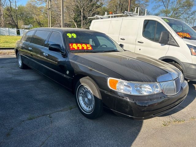 1999 Lincoln Town Car 4dr Sedan Executive - 22990477 - 2