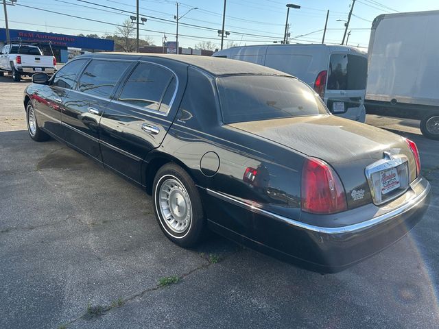 1999 Lincoln Town Car 4dr Sedan Executive - 22990477 - 5