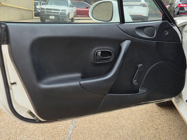 1999 Mazda MX-5 Miata 2dr Convertible Automatic - 22942294 - 39