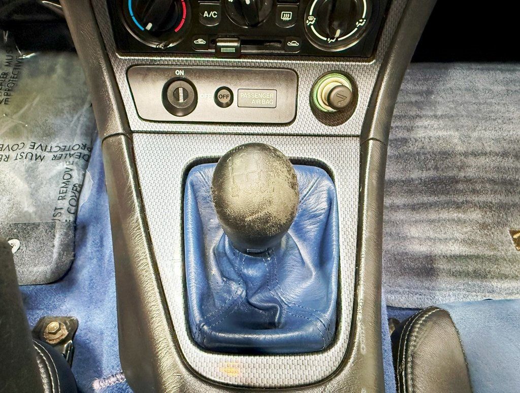 1999 Mazda MX-5 Miata Miata photo 14