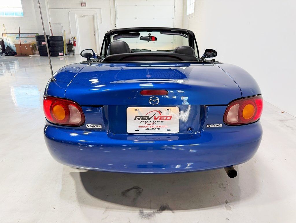 1999 Mazda MX-5 Miata Miata photo 6