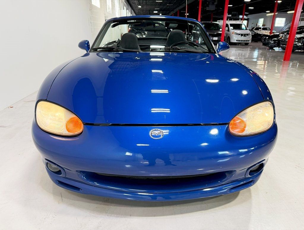 1999 Mazda MX-5 Miata Miata photo 9