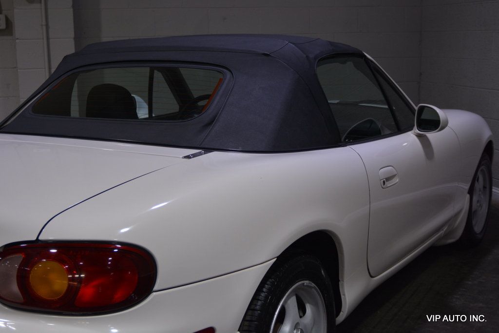 1999 Mazda MX-5 Miata 2dr Convertible Manual - 22580163 - 13