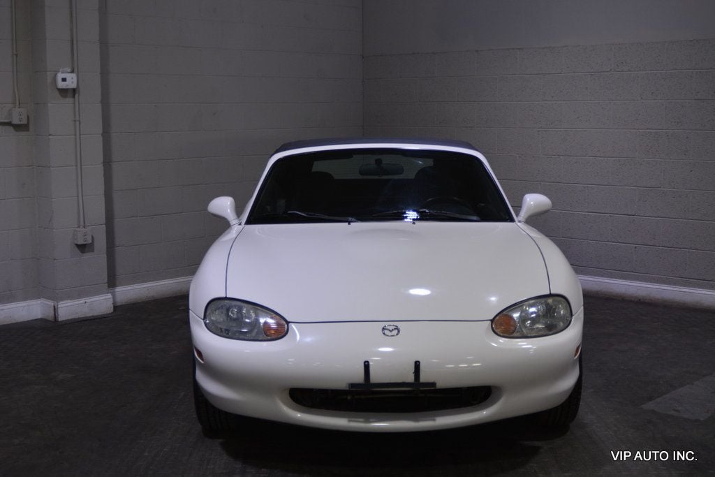 1999 Mazda MX-5 Miata 2dr Convertible Manual - 22580163 - 16