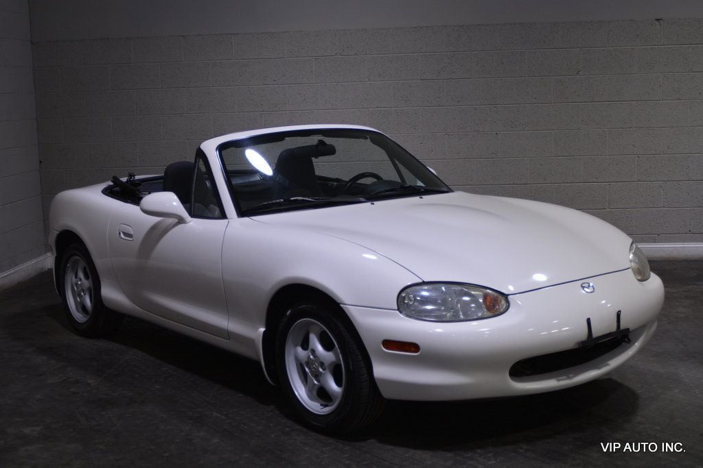 1999 Mazda MX-5 Miata 2dr Convertible Manual - 22580163 - 2