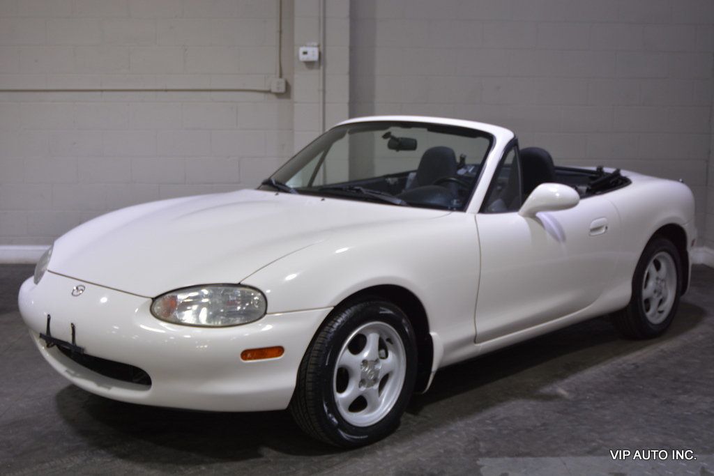 1999 Mazda MX-5 Miata 2dr Convertible Manual - 22580163 - 3