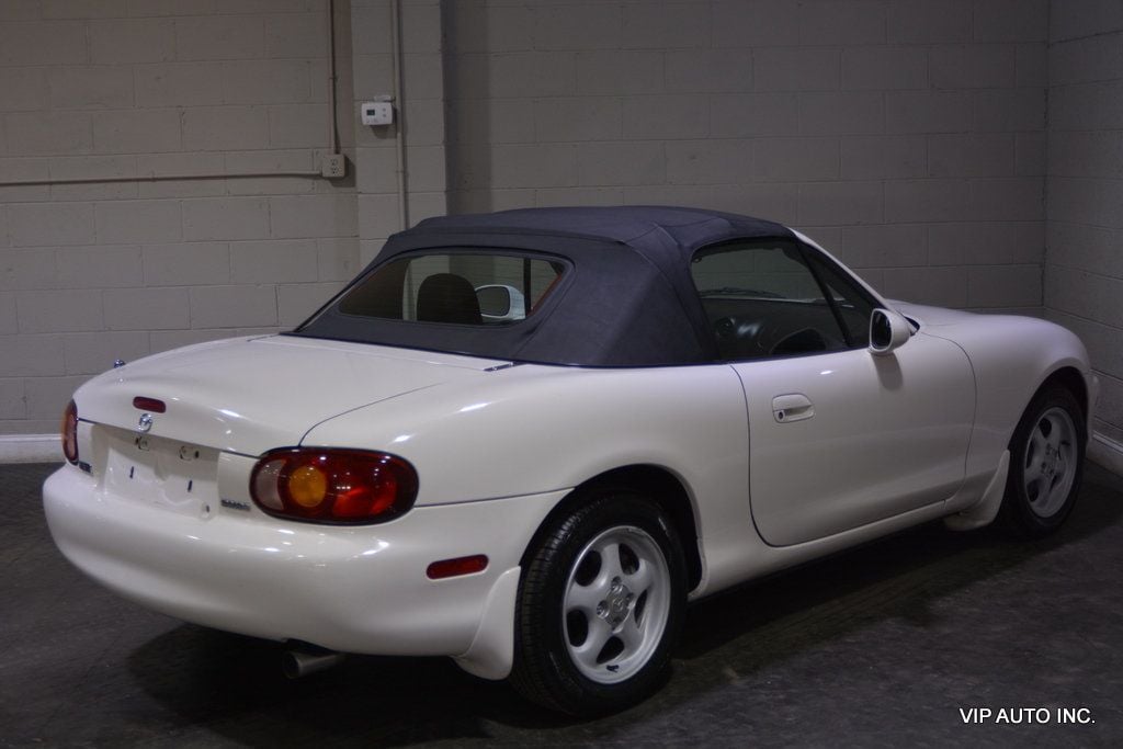 1999 Mazda MX-5 Miata 2dr Convertible Manual - 22580163 - 5