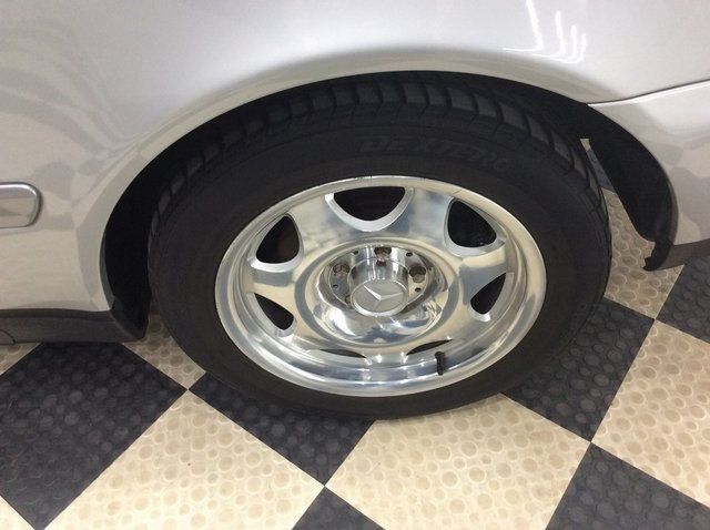 1999 Mercedes-Benz CLK CLK320 2dr Cabriolet 3.2L - 22793794 - 25