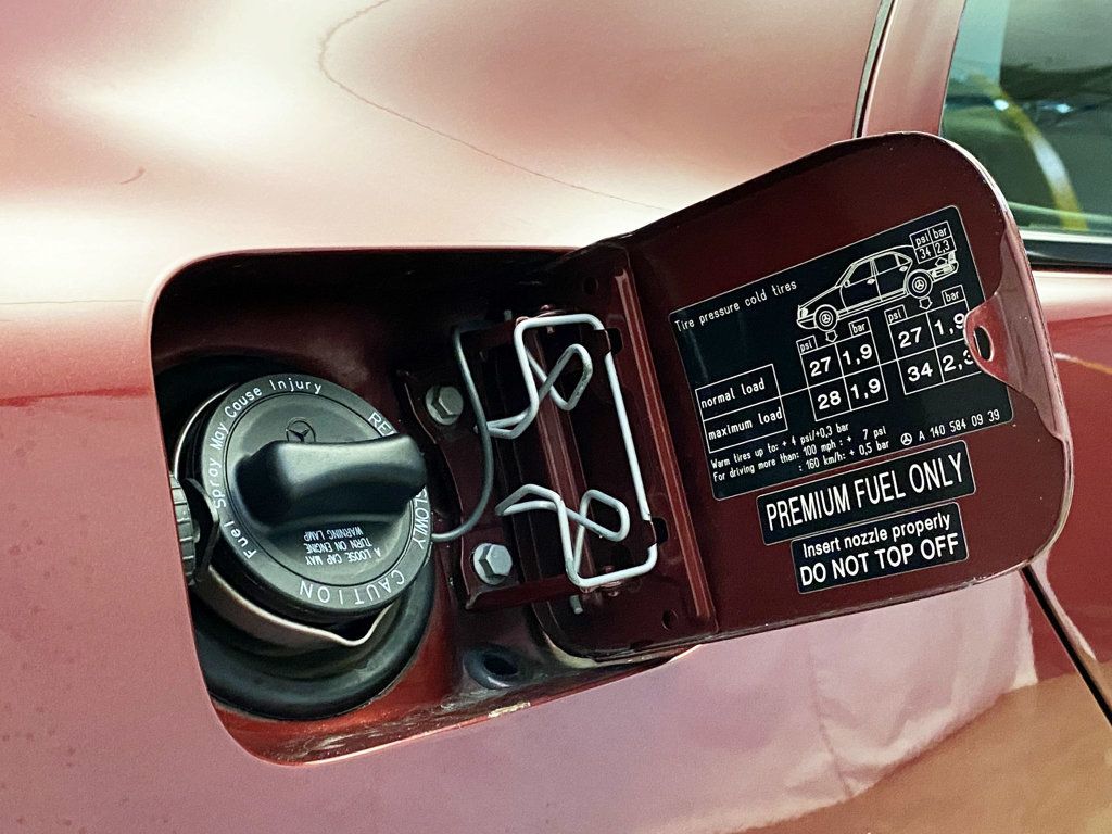 1999 Mercedes-Benz E-Class *** 1 Owner California Car !! RUST FREE *** - 22884937 - 17