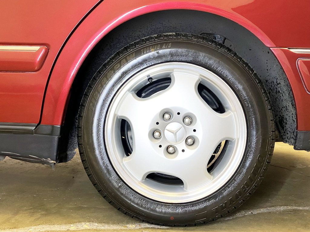 1999 Mercedes-Benz E-Class *** 1 Owner California Car !! RUST FREE *** - 22884937 - 58