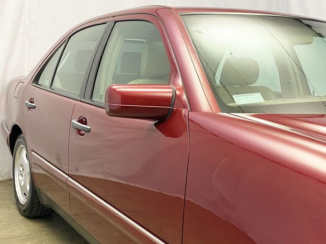1999 Mercedes-Benz E-Class *** 1 Owner California Car !! RUST FREE *** - 22884937 - 8