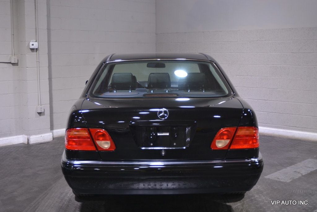 1999 Mercedes-Benz E-Class E300 4dr Sedan 3.0L Diesel - 22589543 - 9