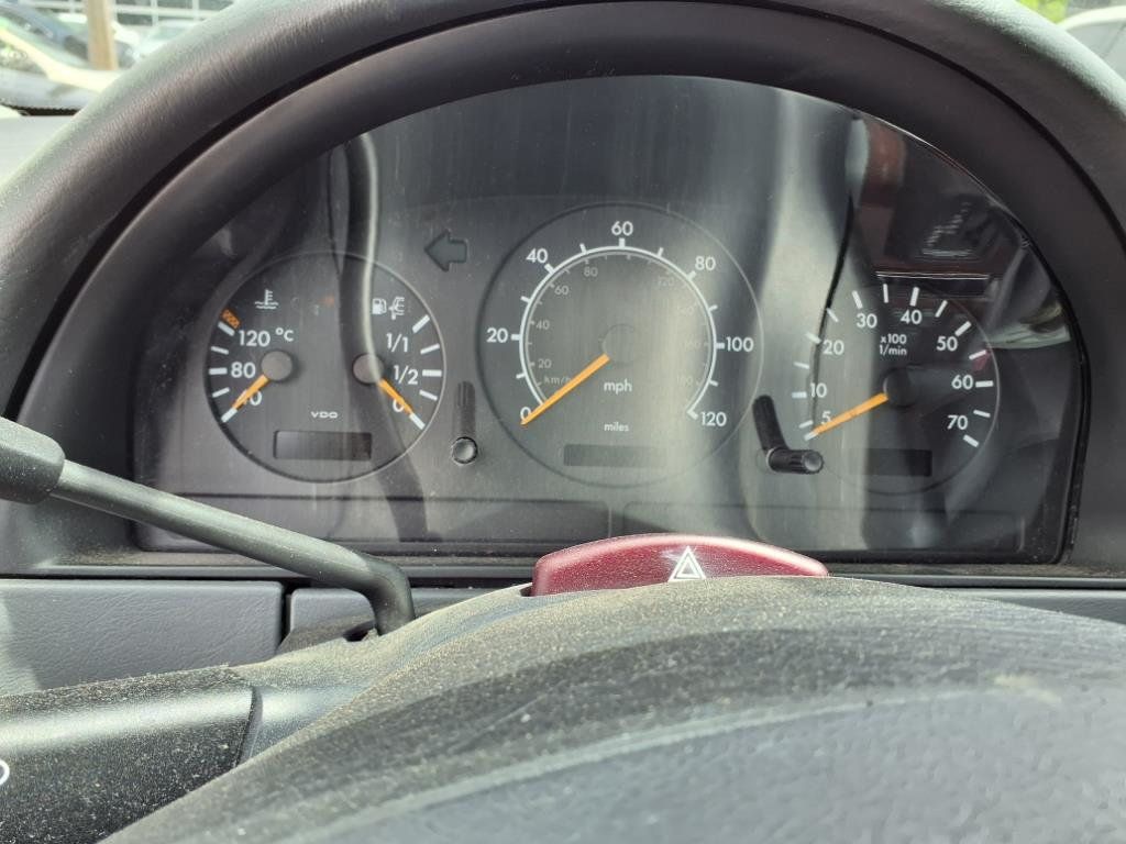 1999 Mercedes-Benz M-Class ML320 4dr AWD 3.2L - 22842381 - 10