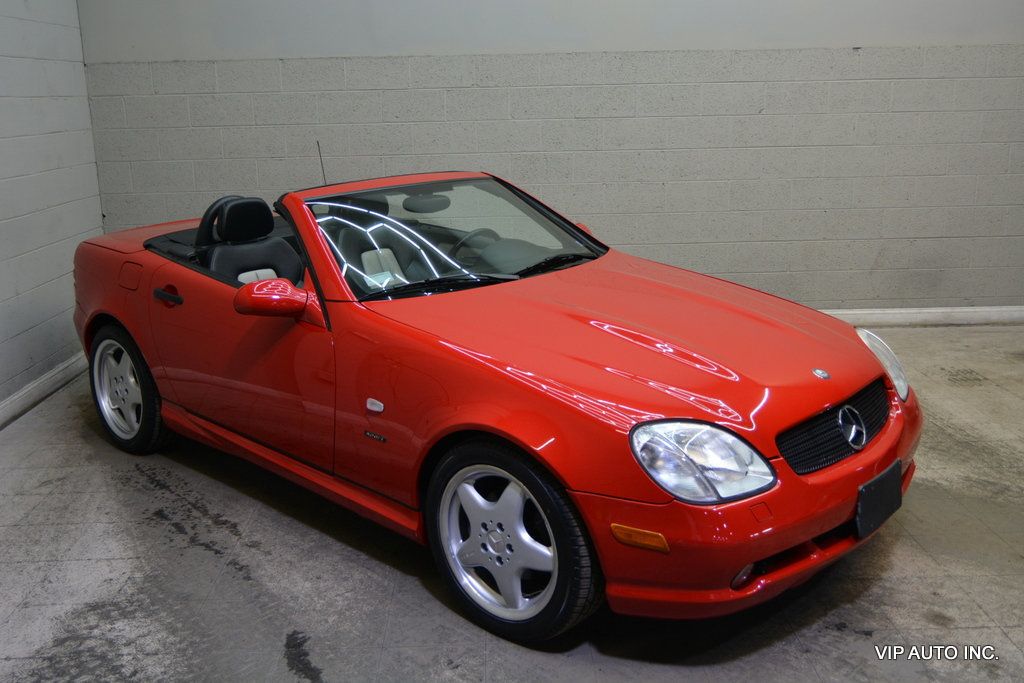 1999 Mercedes-Benz SLK SLK230 2dr Kompressor Roadster 2.3L - 23016334 | Video 1