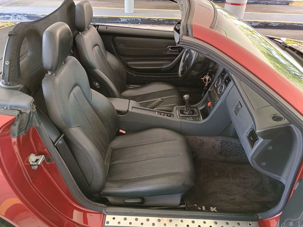 1999 Mercedes-Benz SLK SLK230 2dr Kompressor Roadster 2.3L 54000 Miles Stickshift - 22900797 - 36