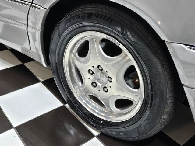 1999 Mercedes-Benz S-Class S500 4dr Sedan 5.0L - 23039360 - 30