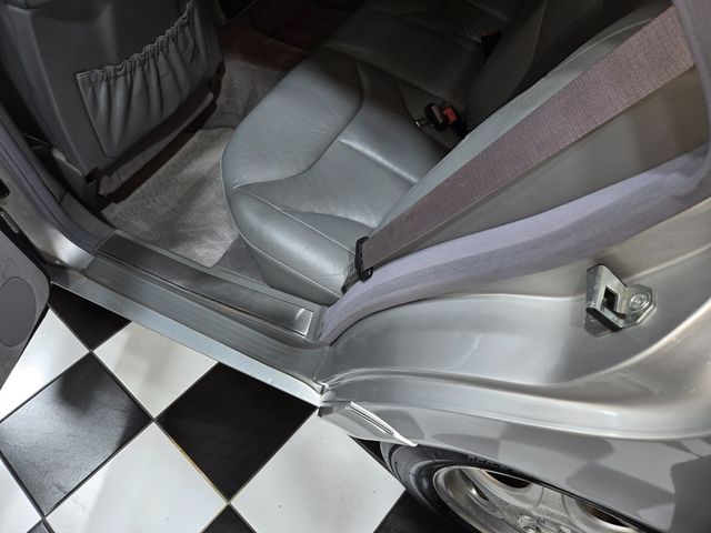 1999 Mercedes-Benz S-Class S500 4dr Sedan 5.0L - 23039360 - 98