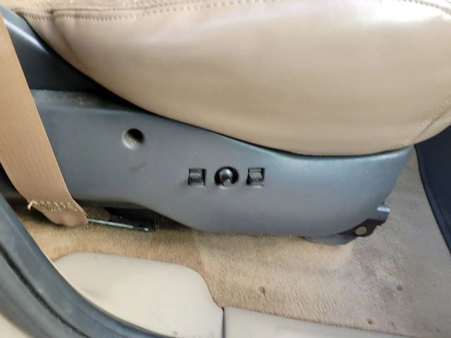 1999 Oldsmobile Silhouette Premiere Edition Extended Minivan - 23021467 - 22